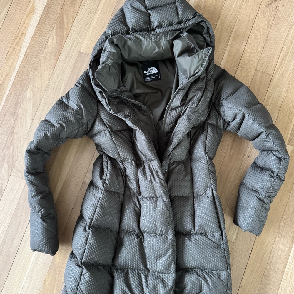 The North Face Women's size small Olive Green Puffer Coat